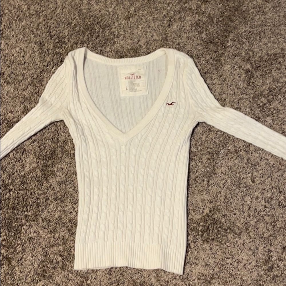 Hollister sweater